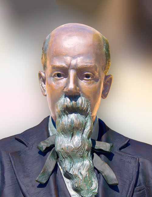 Statue of Charles Hackley